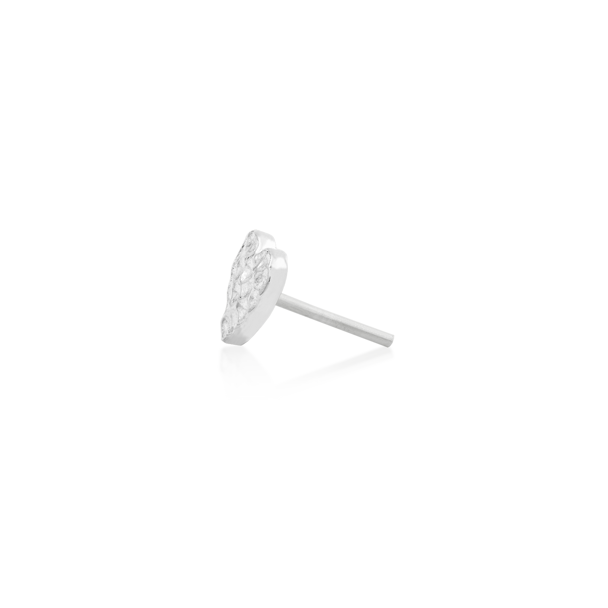 14ct white gold threadless Gold Hammered Heart end, Loughborough Origins Body Art