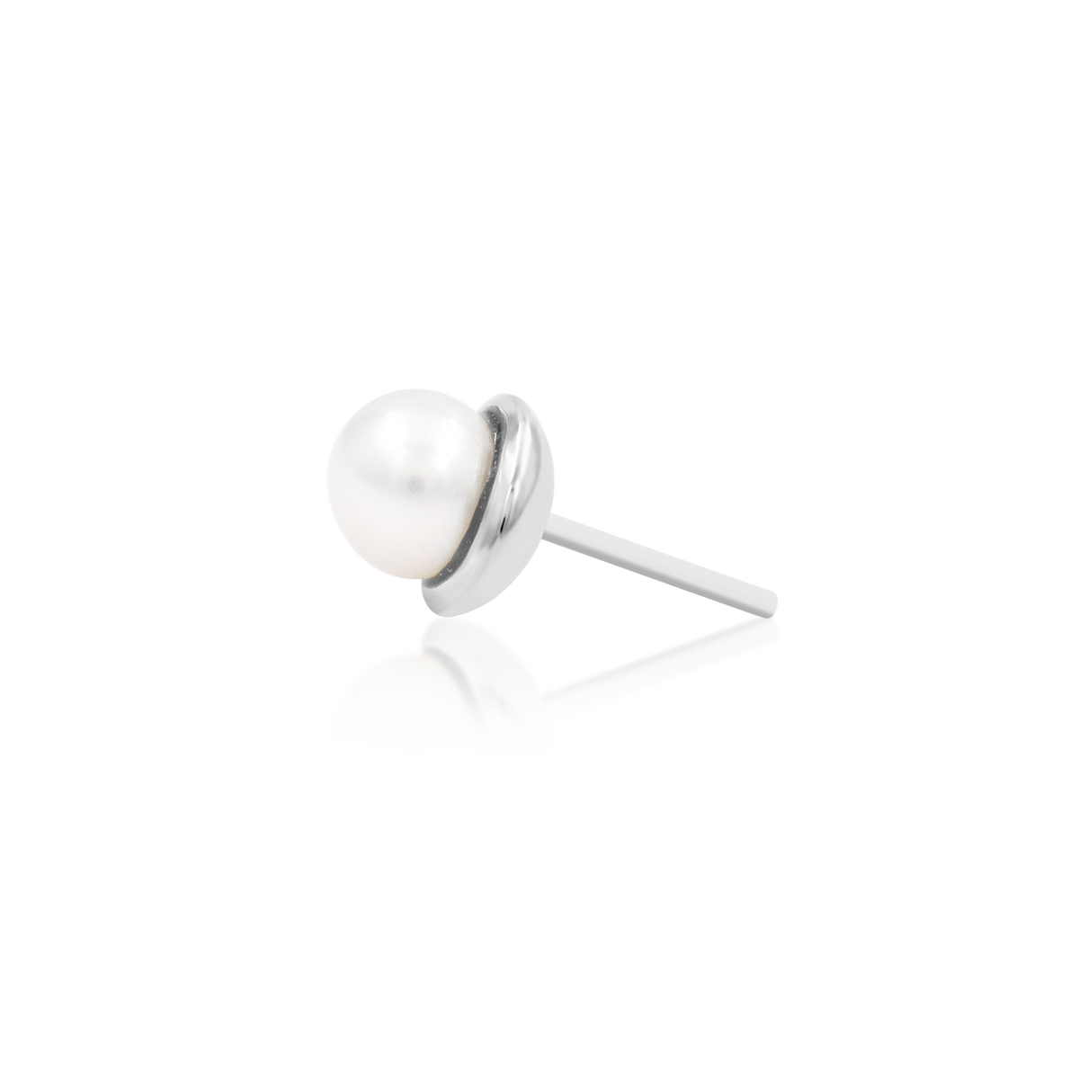 14ct white gold threadless Lacey end, Loughborough Origins Body Art