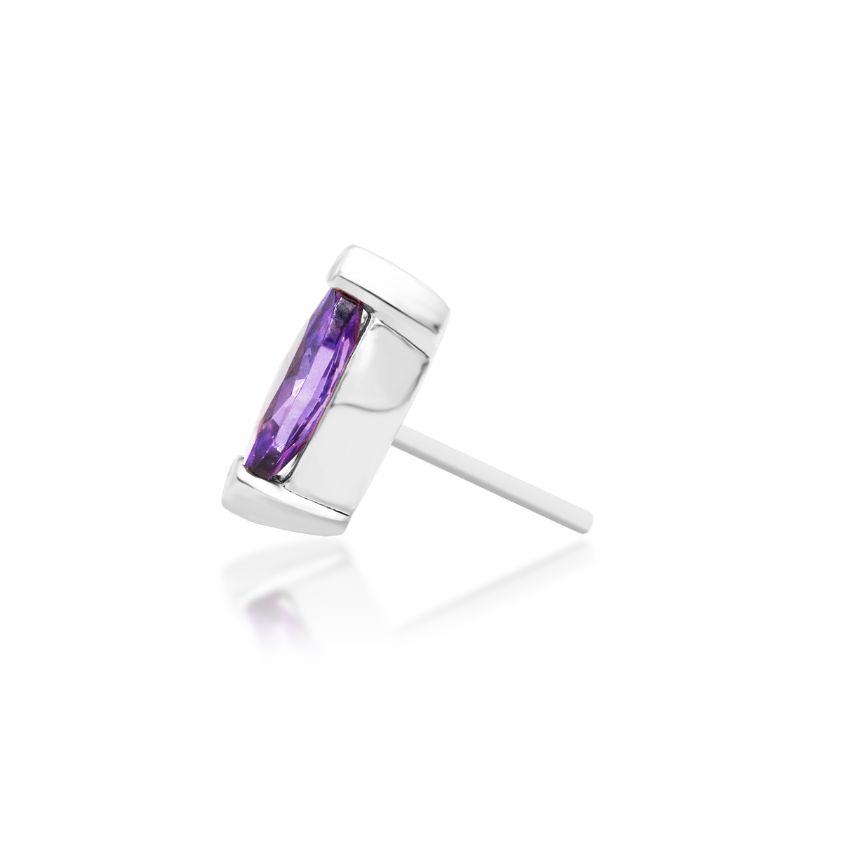 14ct white gold threadless Sumire Amethyst end, Loughborough Origins Body Art