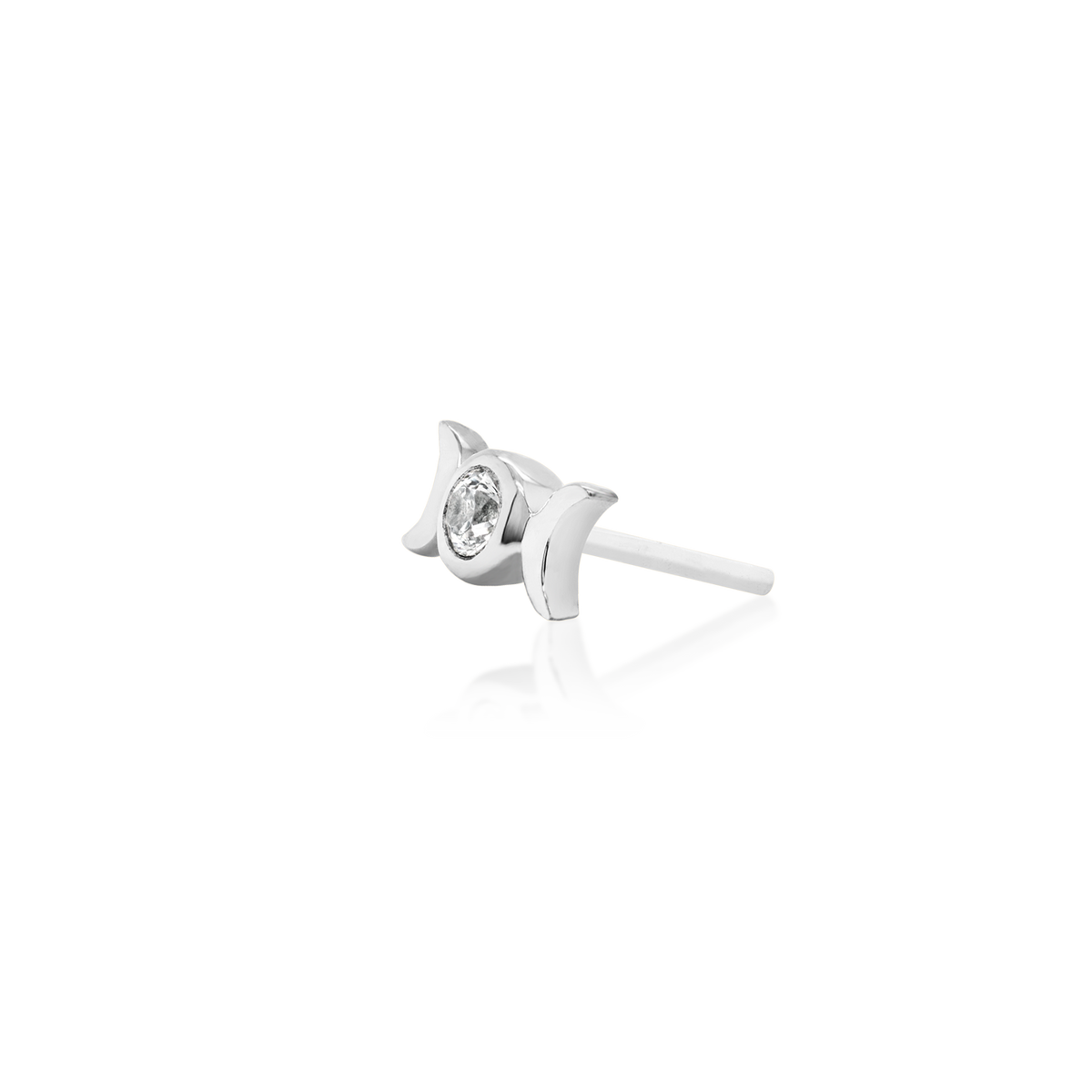 14ct white gold threadless Tauriel end, Loughborough Origins Body Art